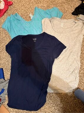 Maternity short sleeve tees